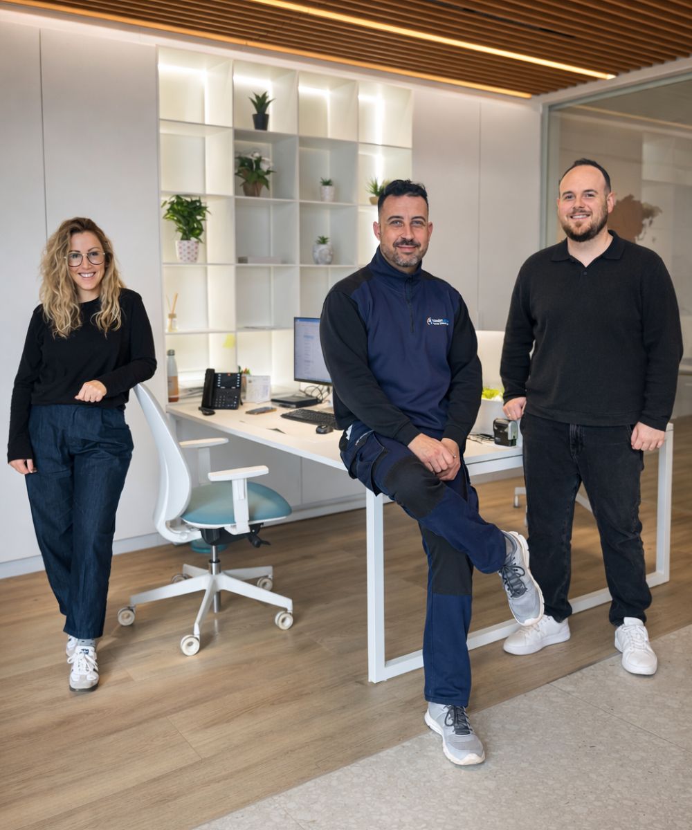 equipo oficinas moises lopez